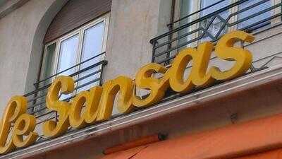 Le Sansas