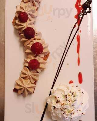 Au Duc De Montebello