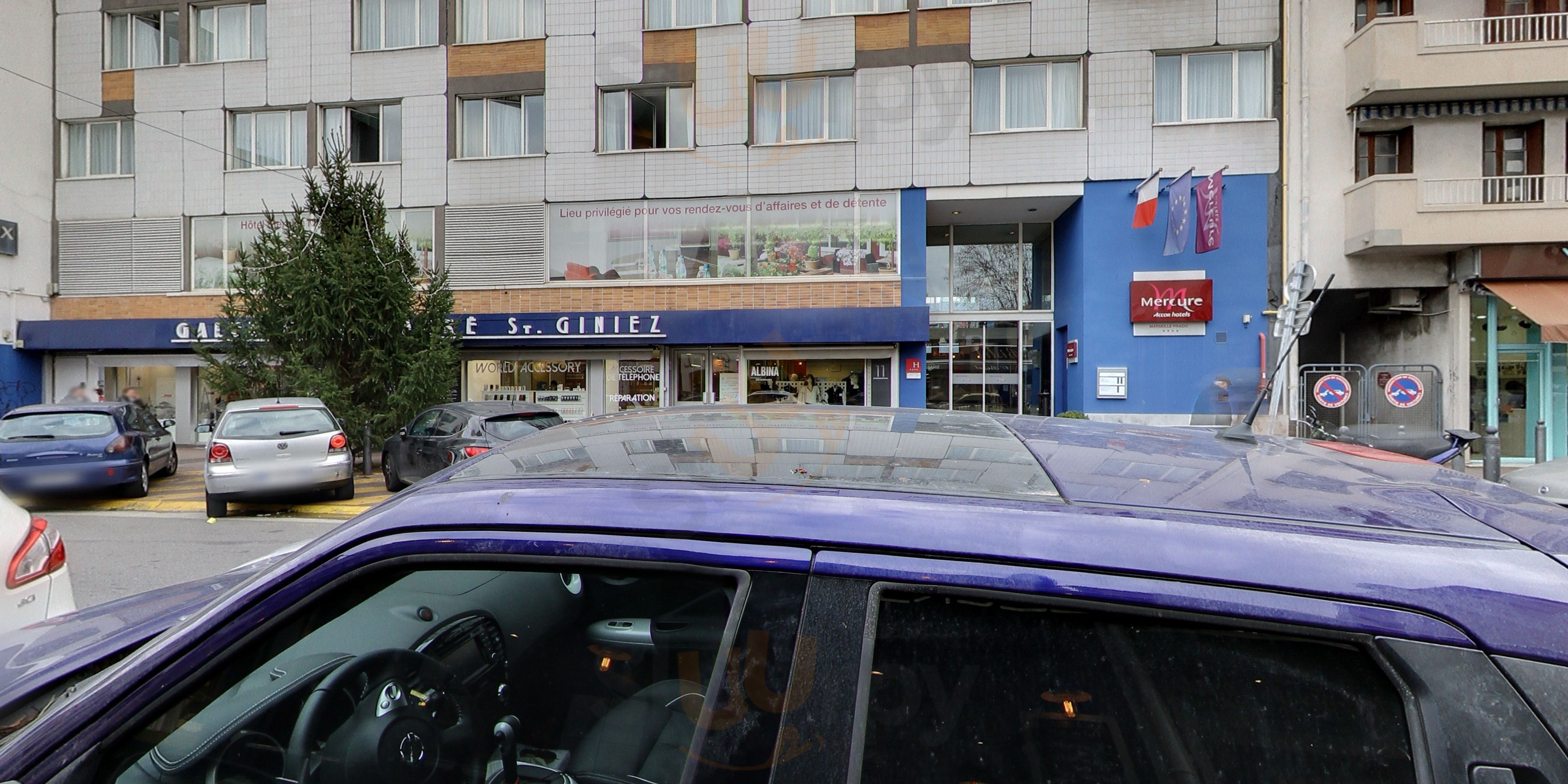 Les Burgers Du Cafe De La Gare