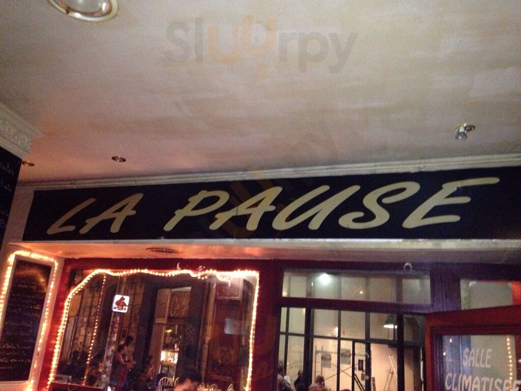 La Pause