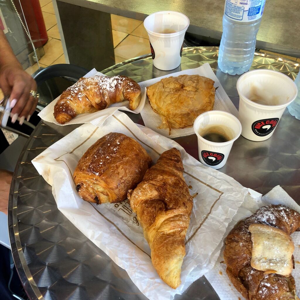 Aux Delices De La Buffa