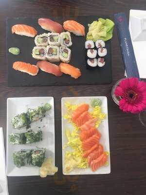 Planet Sushi