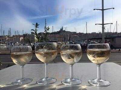 L'ark Bar Restaurant/café