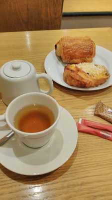 Au Petit Creux De La Halle