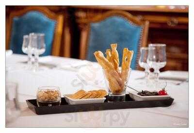 Le Club Du Vieux Port