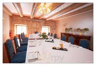 Le Club Du Vieux Port