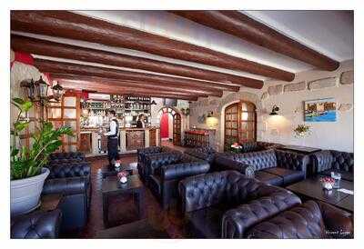 Le Club Du Vieux Port