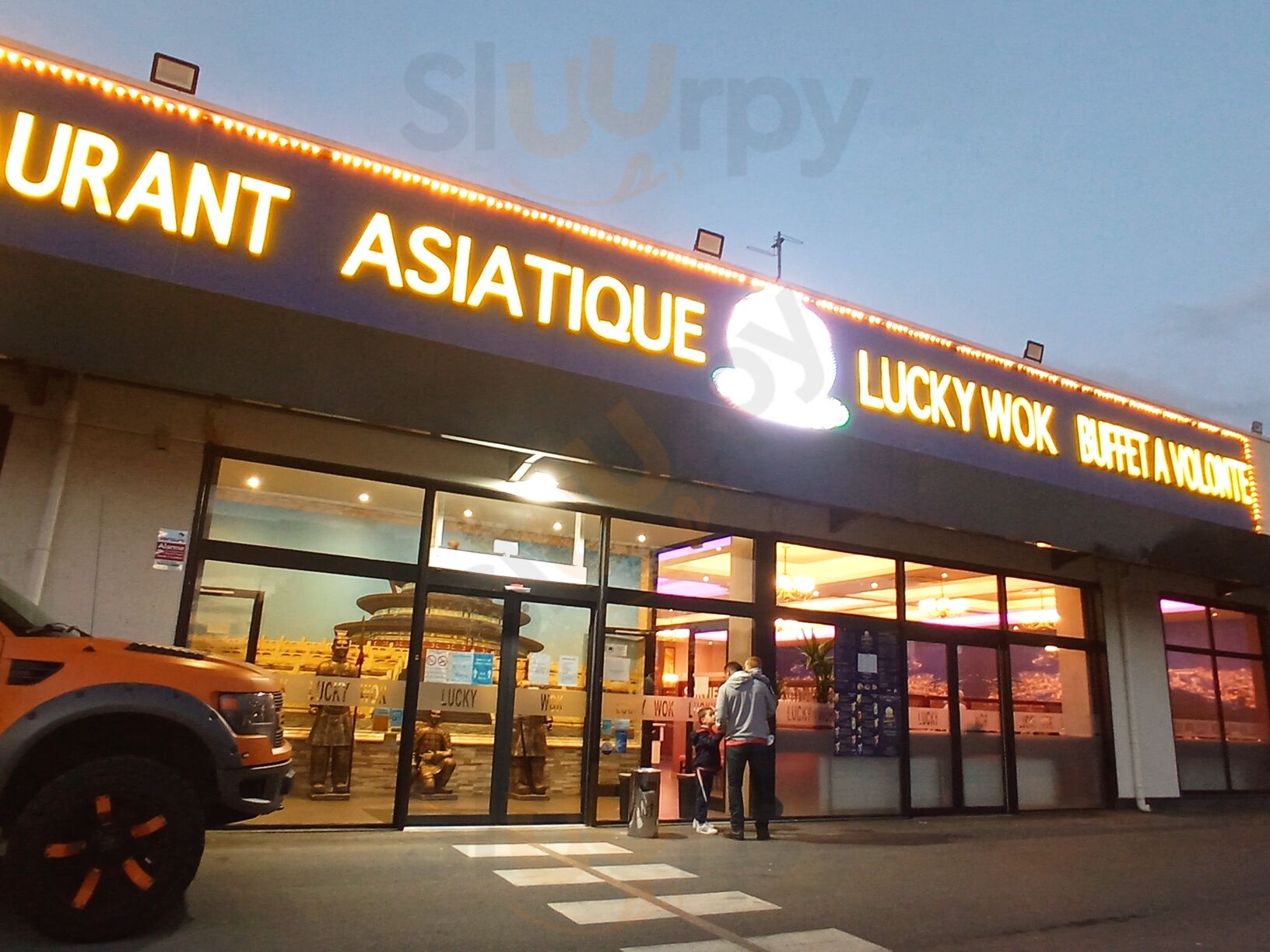 Lucky Wok