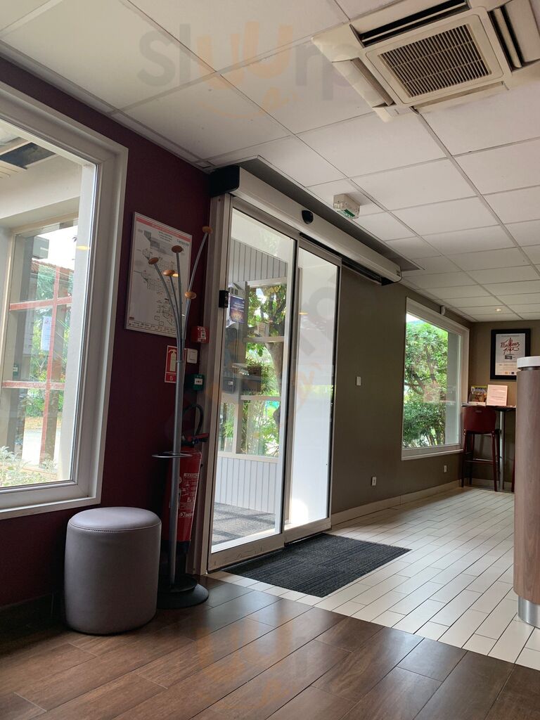 Hotel Restaurant Campanile Cite De L'espace