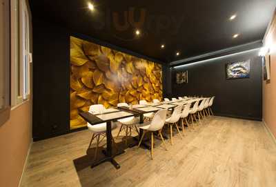 Charlie's Restaurant