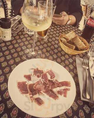 La Table Du Sanglier