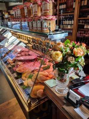 Rotisserie Saint Seurin