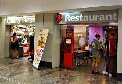 Quick Hamburger Restaurant