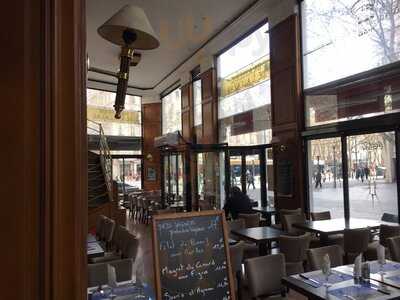 Brasserie De L'alcazar