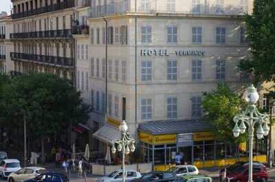 Brasserie De L'alcazar