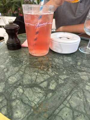 La Plage De L'hôtel Amour