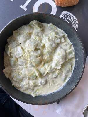 Gourmet Bar Lyon Confluence