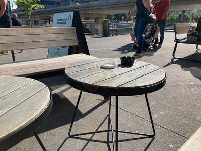 Starbucks Cc Lyon Confluence