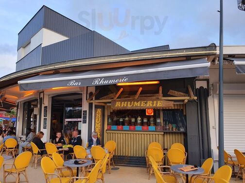 La Rhumerie Pili Pub