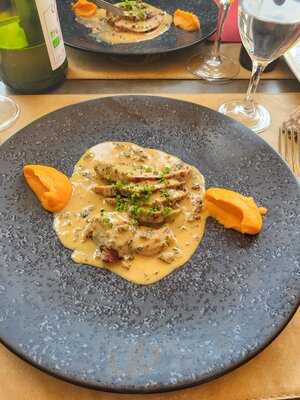 L'auberge Du Cochon D'or