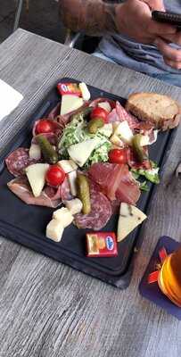 L' Enfin - Bistrot & Cuisine Sympathique