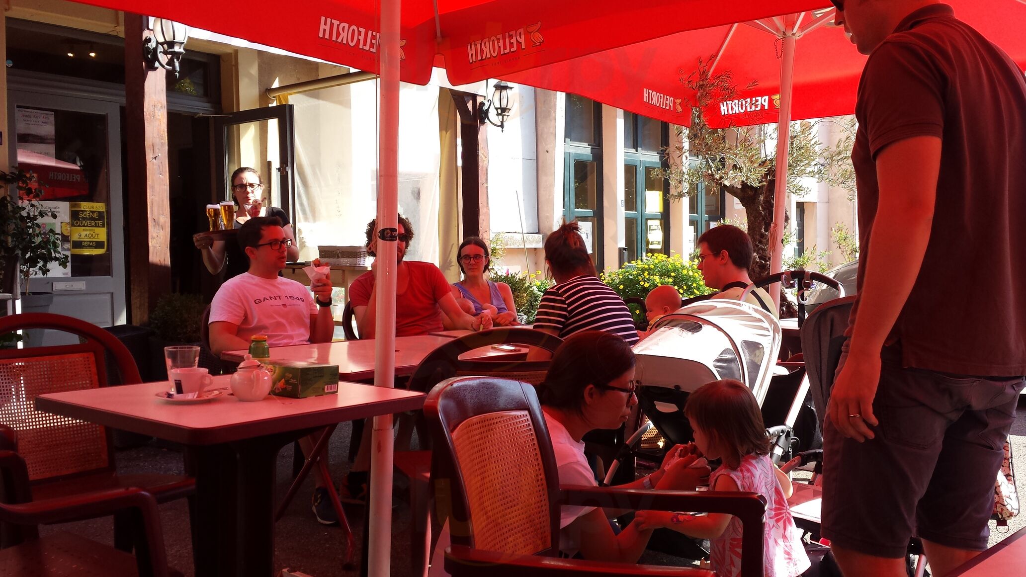 Café Du Commerce