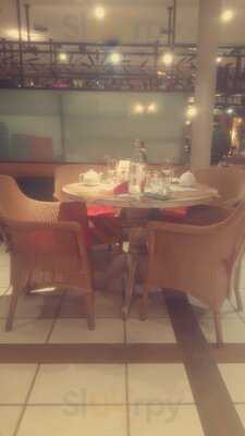 Rigatoni Cafe St Thibault