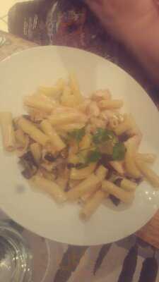 Rigatoni Cafe St Thibault