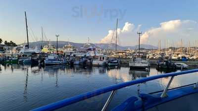 La Table De Poseidon