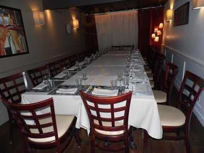 Léon Le Cochon L'auberge