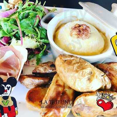 La Tribune