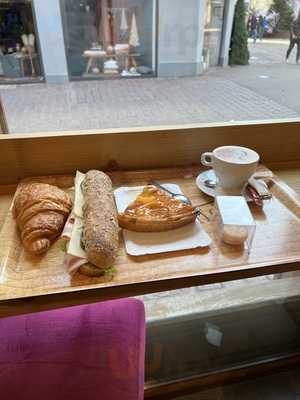 Poulaillon Rue Des Clefs