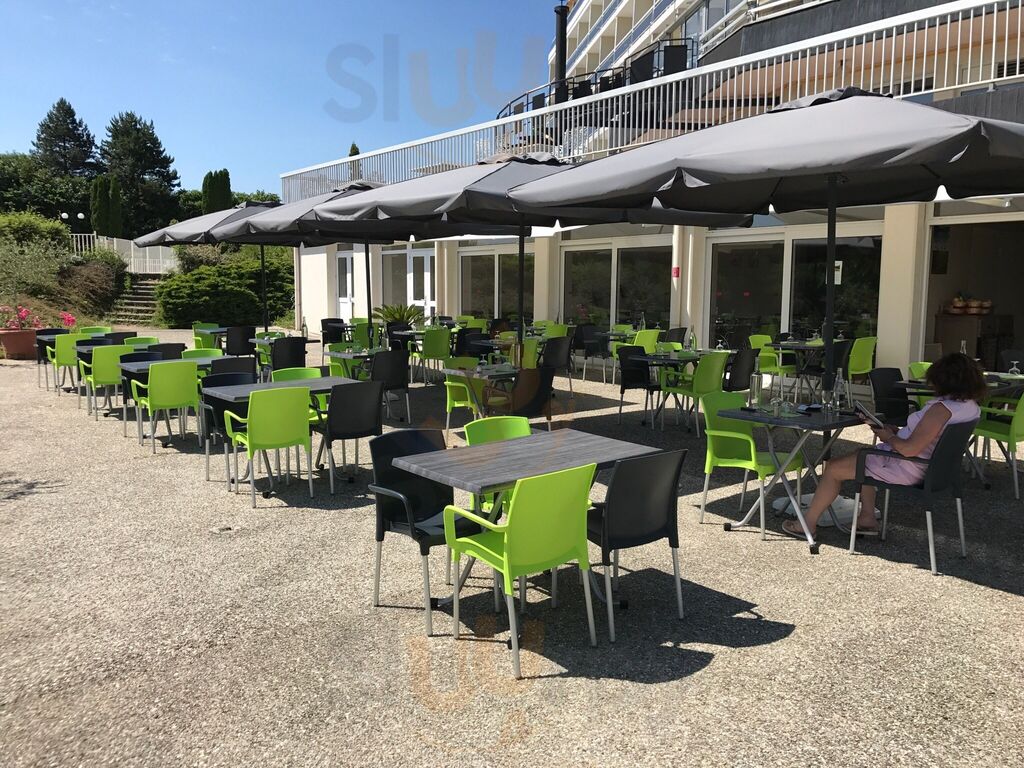 Restaurant Côté Terrasse De L'hôtel Les Dryades
