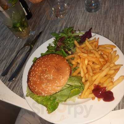 Photo 4