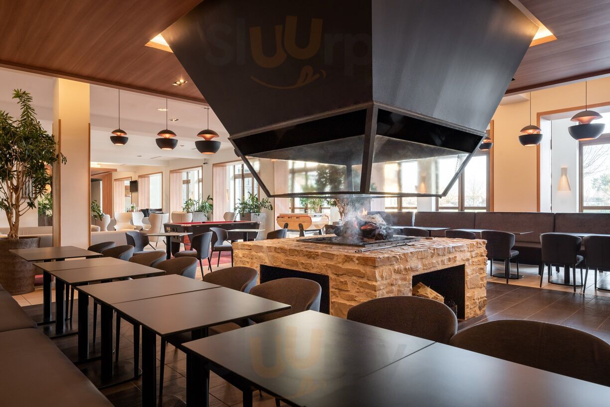 Le Bar