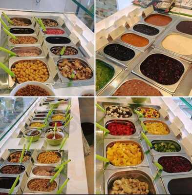 Frozenyogurt By Coco Mango