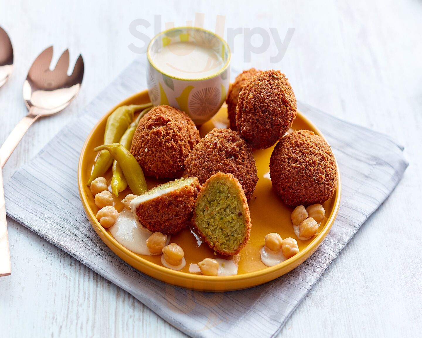 Noura Street Food La Défense