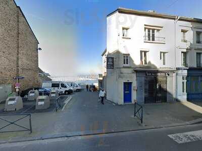 Café De La Plage