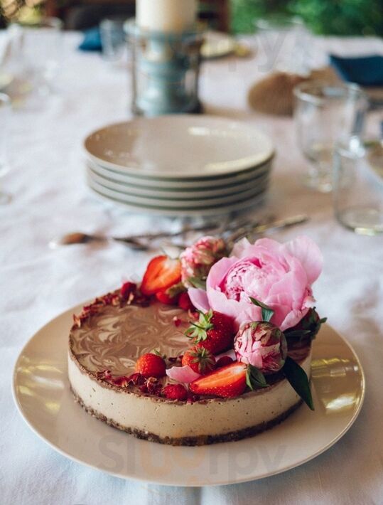 Raw Living French Riviera