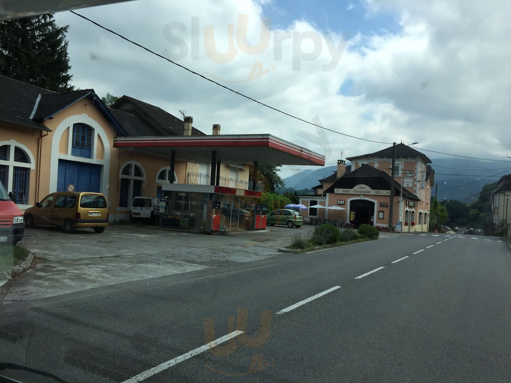 Le Compostel Chez Germaine