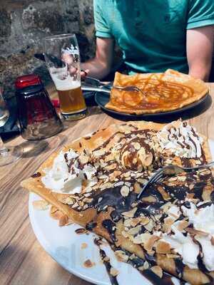 Crêperie La Fontaine Du Jerzual Dinan