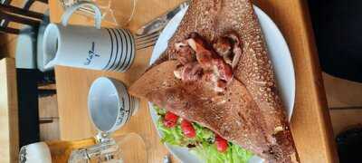 Crêperie La Fontaine Du Jerzual Dinan