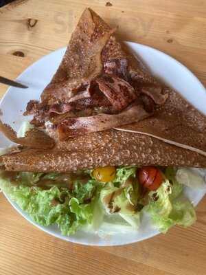 Crêperie La Fontaine Du Jerzual Dinan