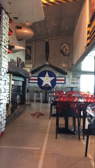 Hurricane Bar