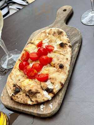 Restaurant Mama Ginà Bonifacio