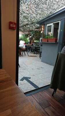 Auberge La Cigale Bleu