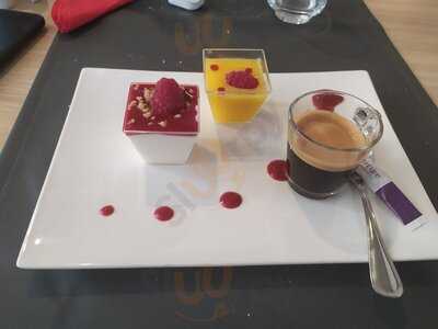 Foto 44379037