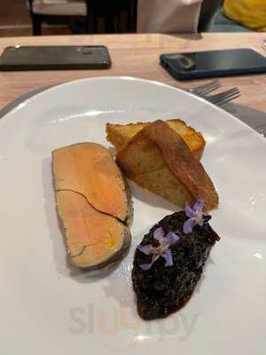 Hostellerie De La Porte Bellon Restaurant