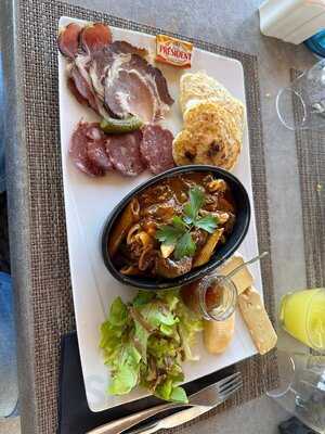 U Santu Petru Restaurant Casta