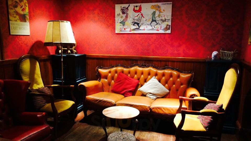 Lounge 21